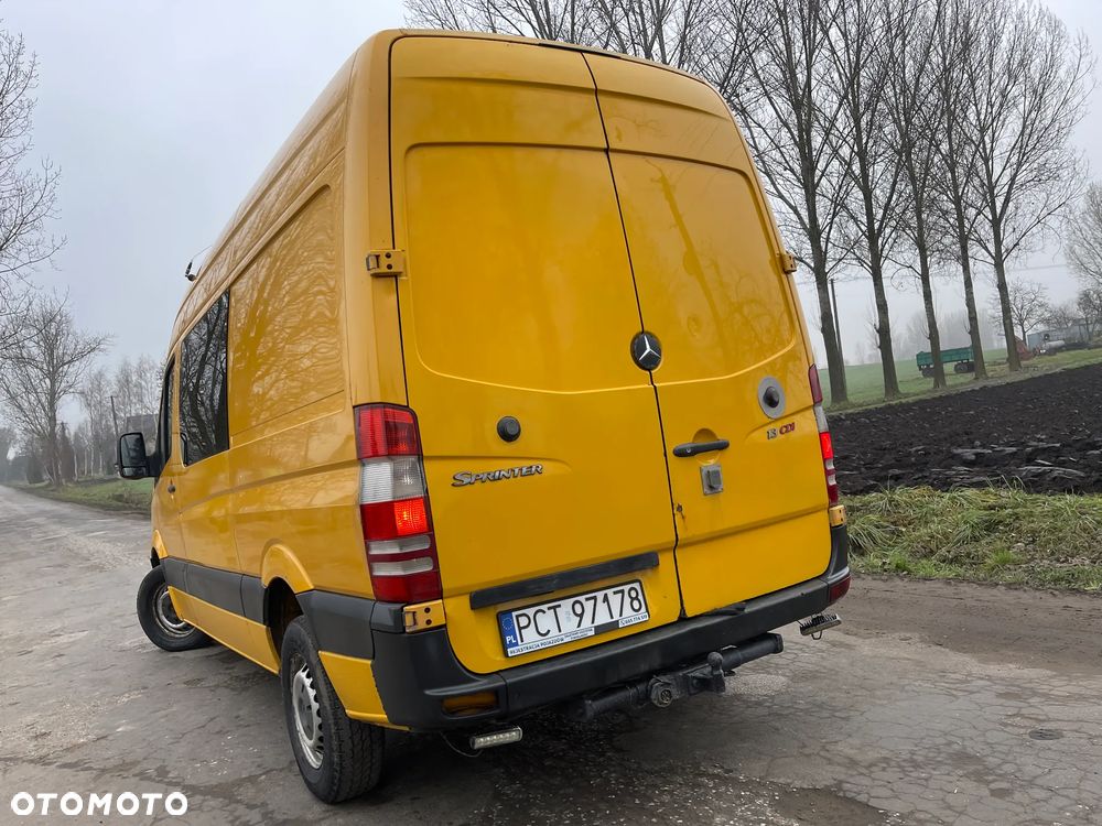 Mercedes-Benz Sprinter W906 313 CDI Średni Średniak L2H2 Brygadówka 6 Osobowy 6 Osób Dubel kabina 2009 ROK - 26
