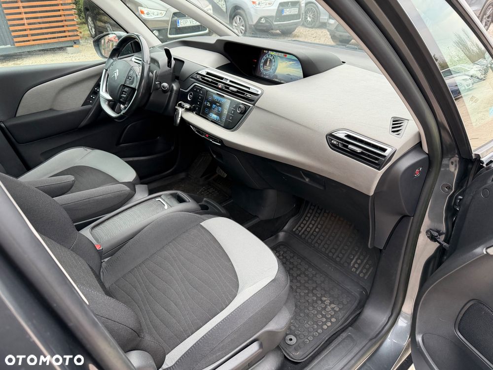 Citroën C4 Grand Picasso - 24