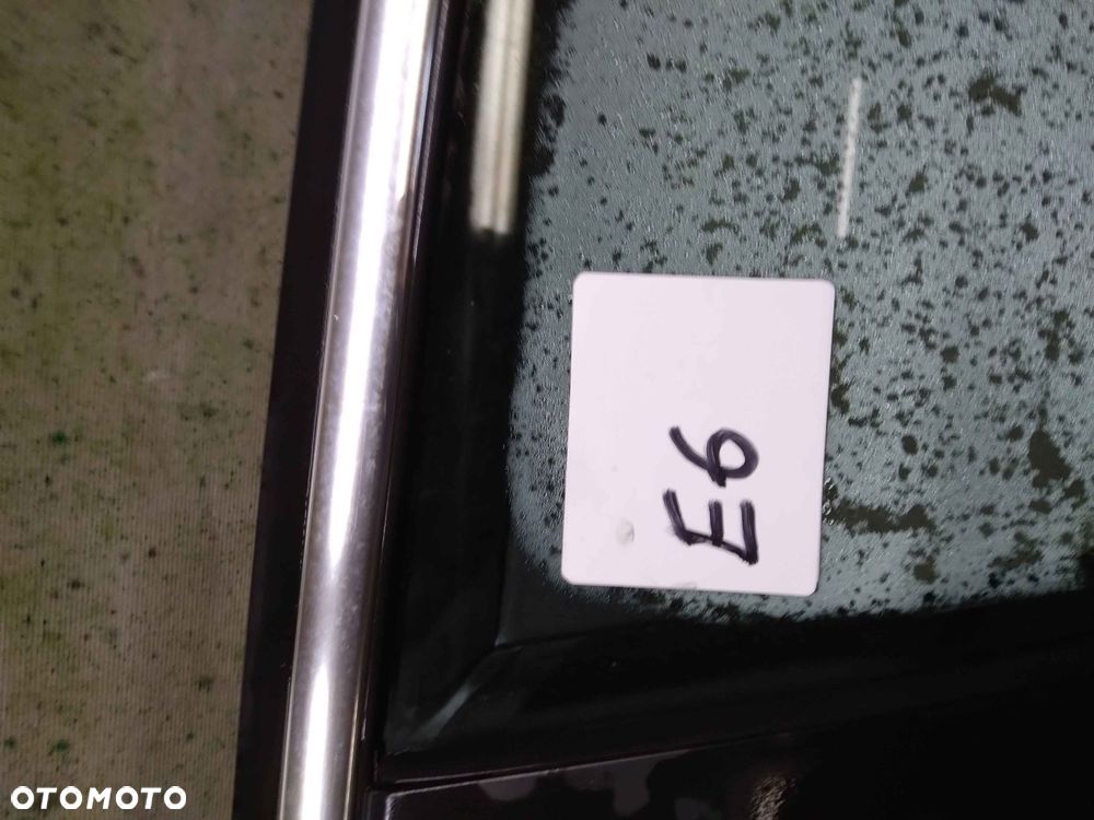 ! DRZWI  PRZÓD PRZEDNIE PRAWE VW VOLKSWAGEN GOLF 5 V KOMBI VARIANT JETTA SREBRNY  LA7W - 1