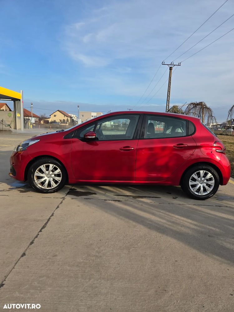 Peugeot 208 1.2 L PureTech Active - 4