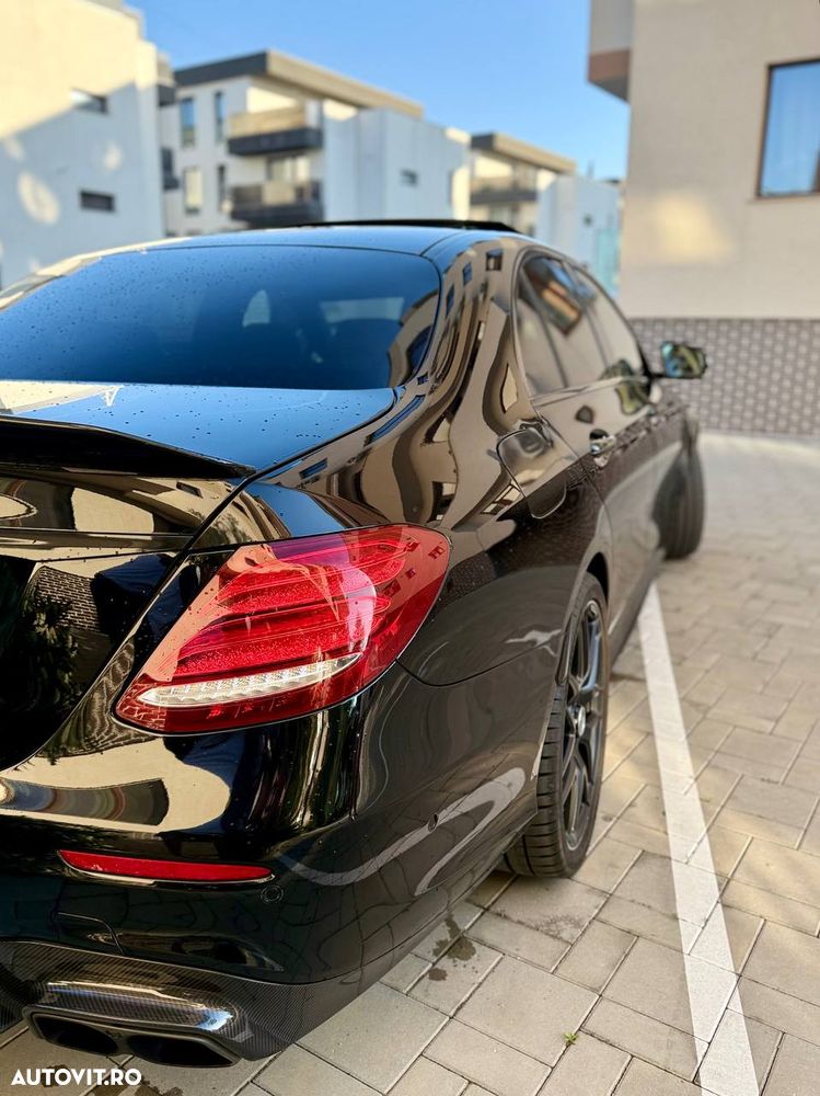Mercedes-Benz E AMG 63 S 4MATIC - 5