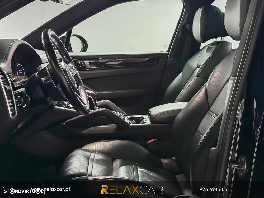 Porsche Cayenne E-Hybrid - 10