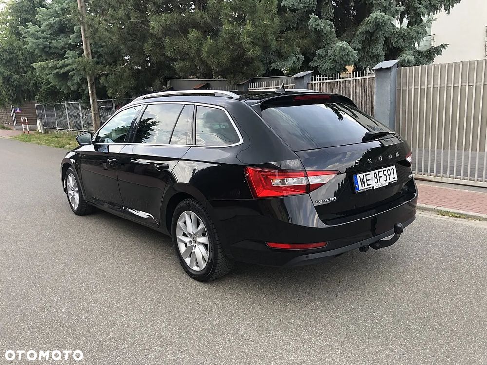 Skoda Superb 2.0 TDI SCR Style DSG - 7