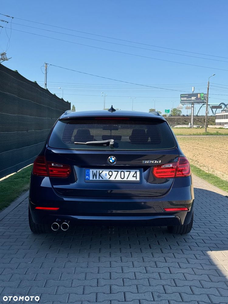 BMW Seria 3 318d - 5