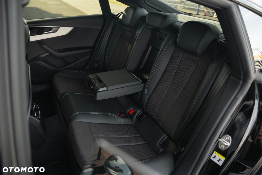 Audi A5 Sportback 35 TFSI S tronic S line - 35