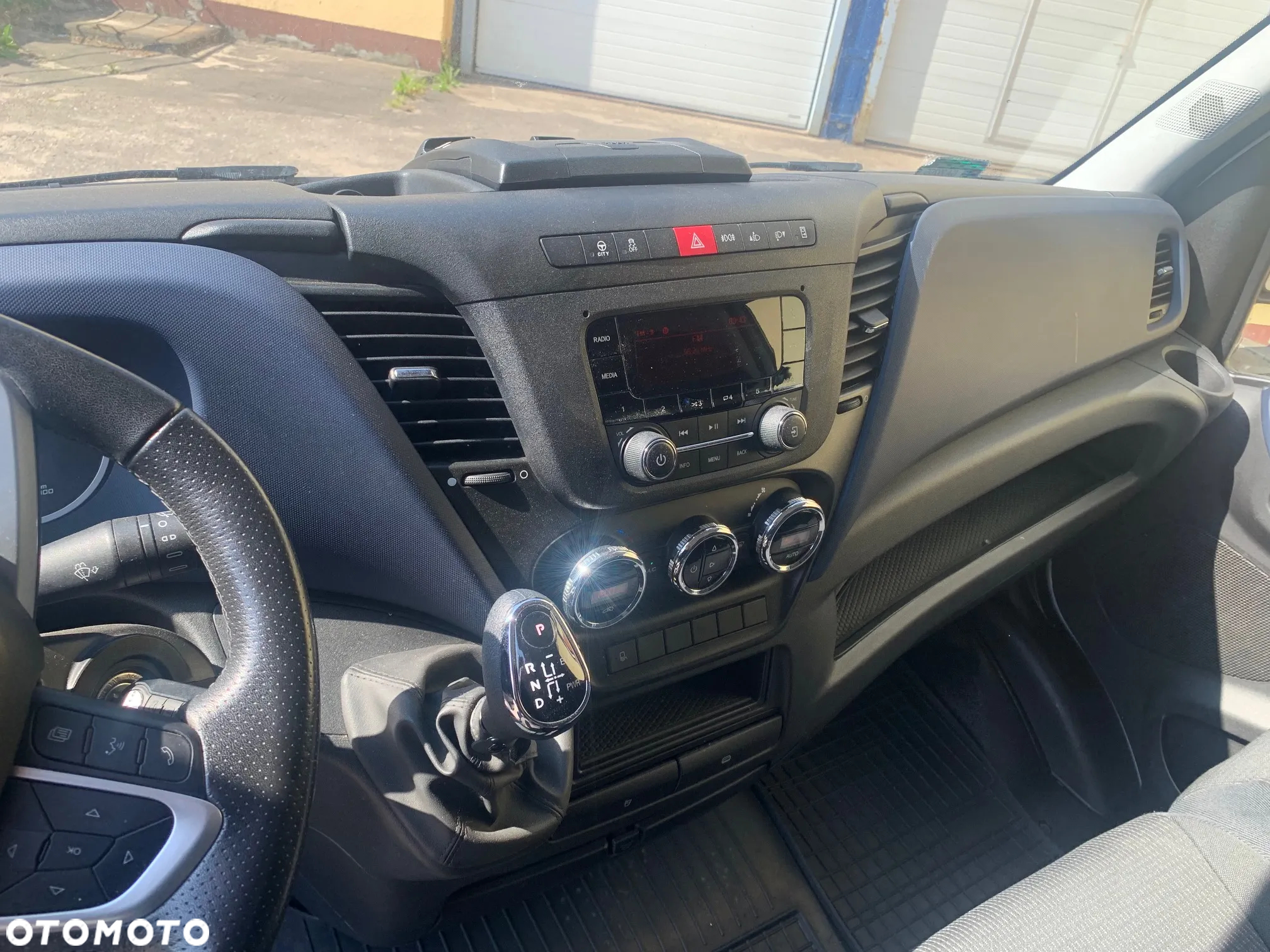 Iveco DAILY - 7