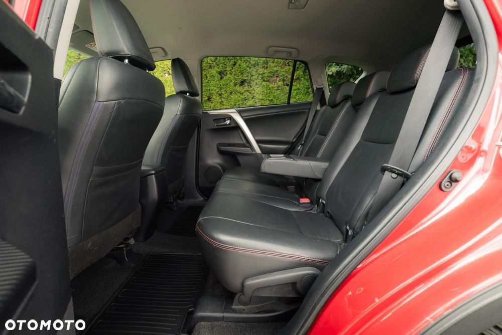 Toyota RAV4 - 15