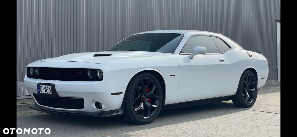 Dodge Challenger 5.7 R/T - 2