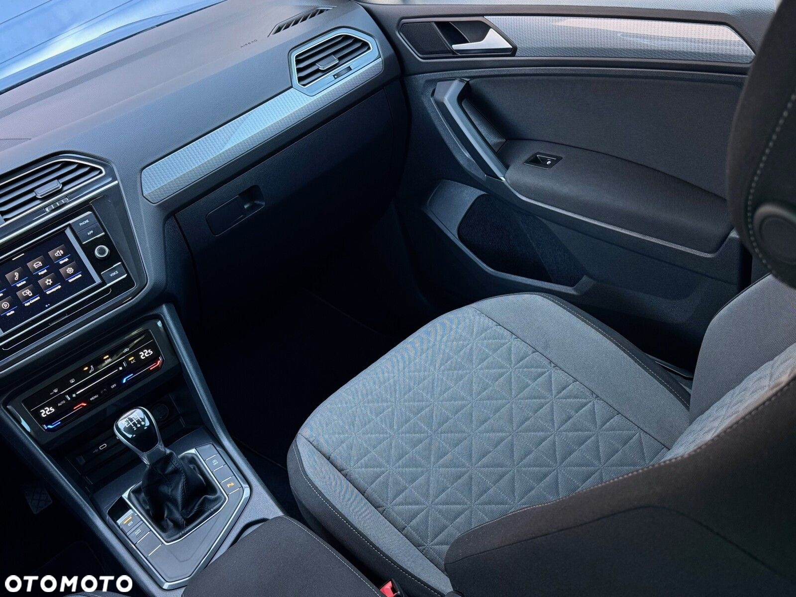 Volkswagen Tiguan 1.5 TSI EVO Life - 19
