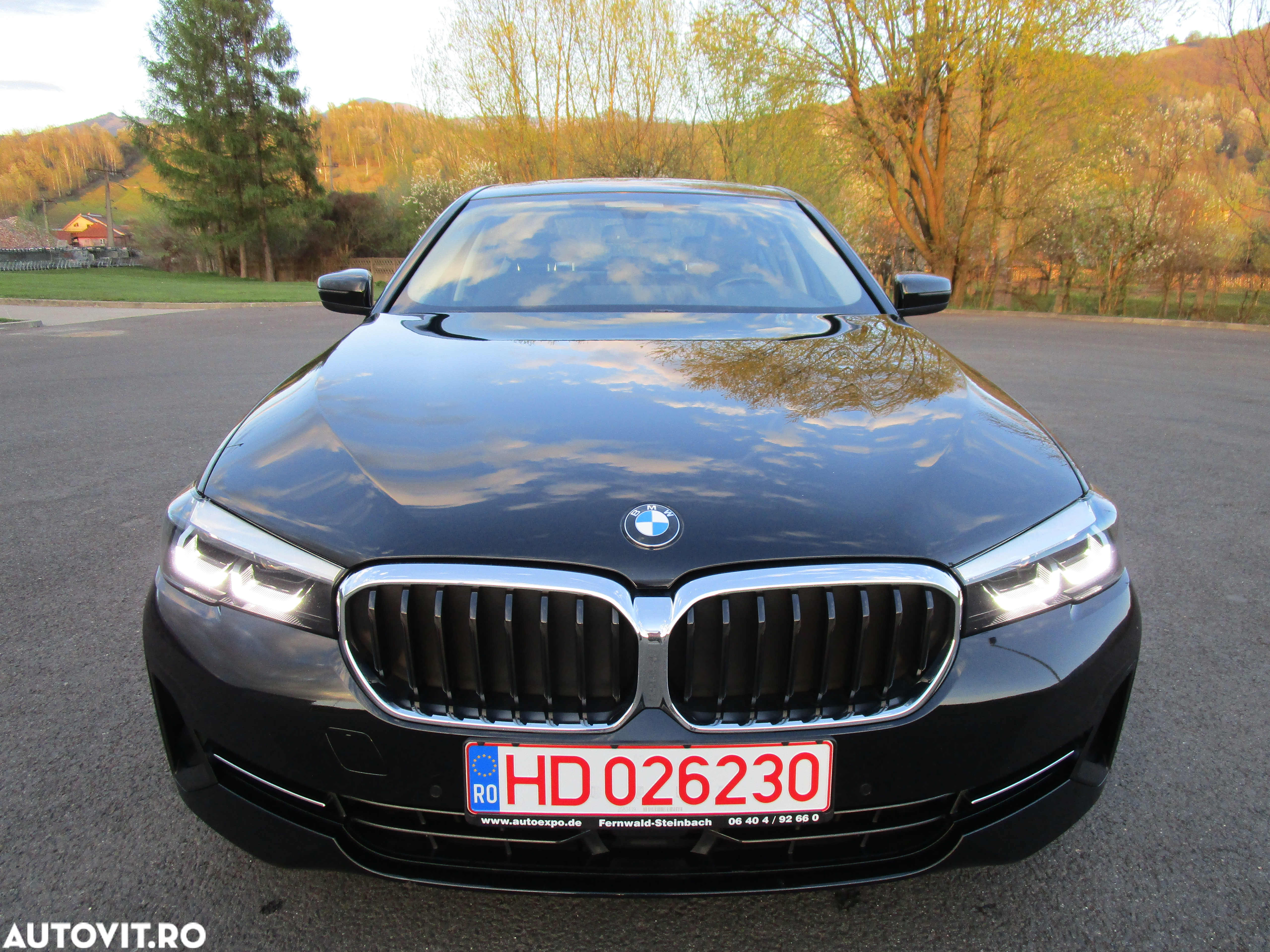 BMW Seria 5 520d xDrive AT MHEV - 9