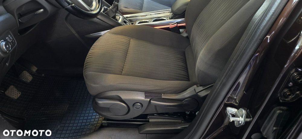 Opel Zafira - 18