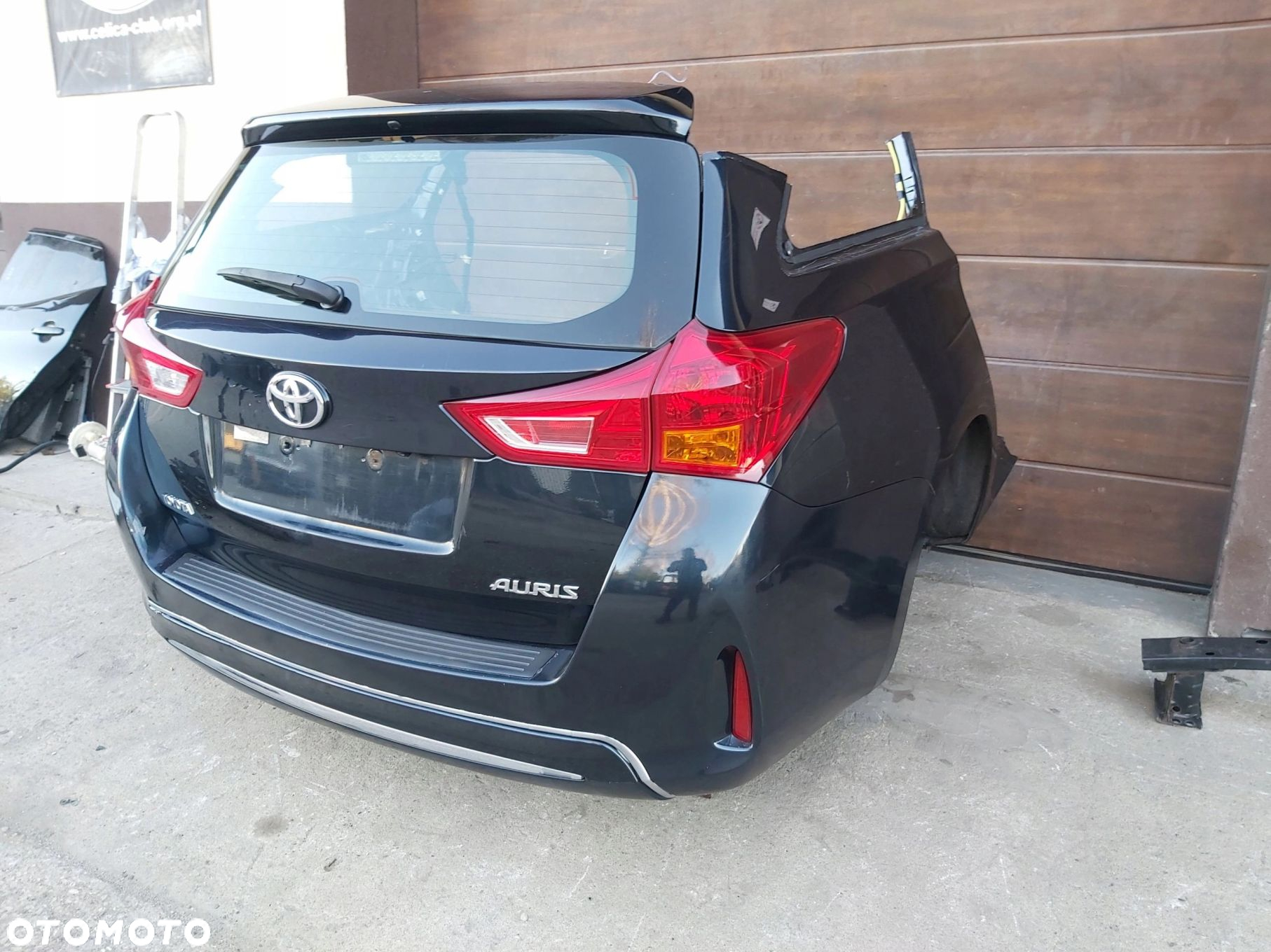 Toyota Auris II KOMBI kompletny tył zderzak klapa lampa ćwiartka pas tylny - 2