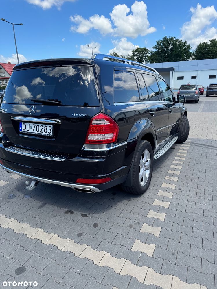 Mercedes-Benz GL 500 4Matic 7G-TRONIC - 8