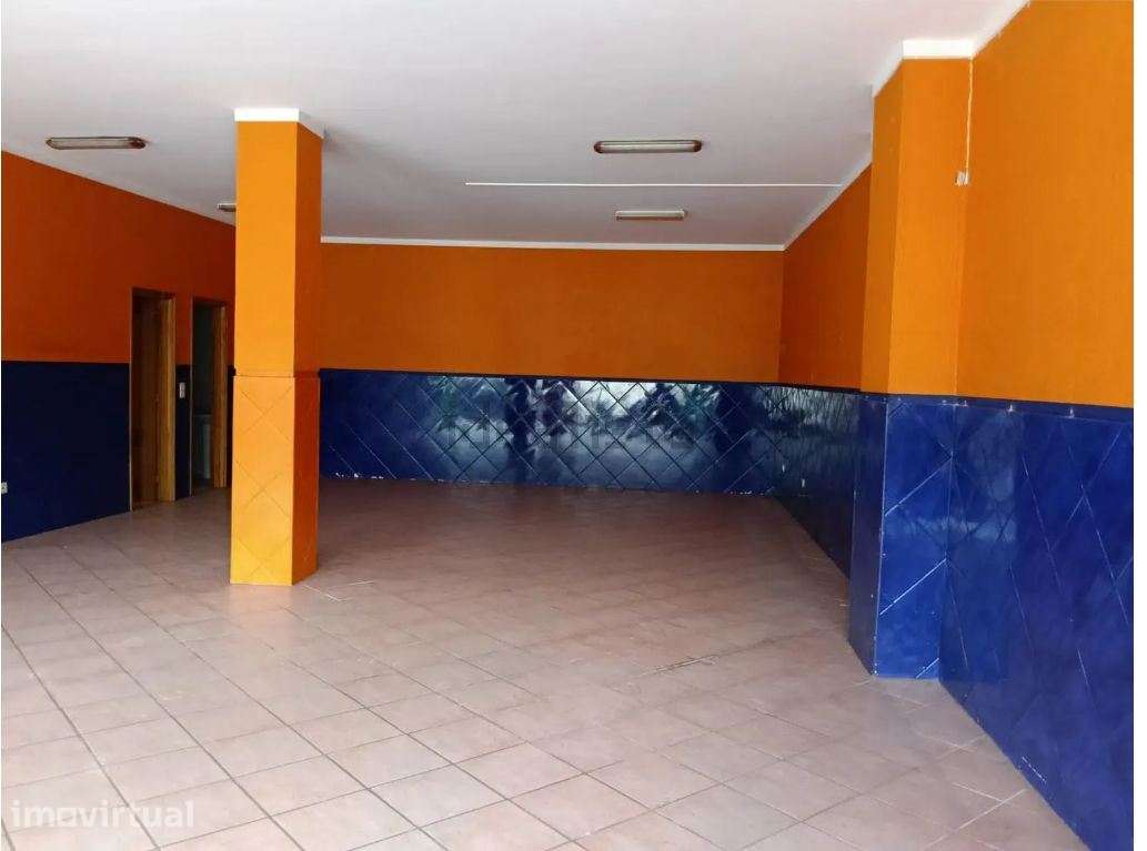 Loja rés chão com 96m2  em Oliveira Azemeís proximo da escola secun... - Grande imagem: 5/5