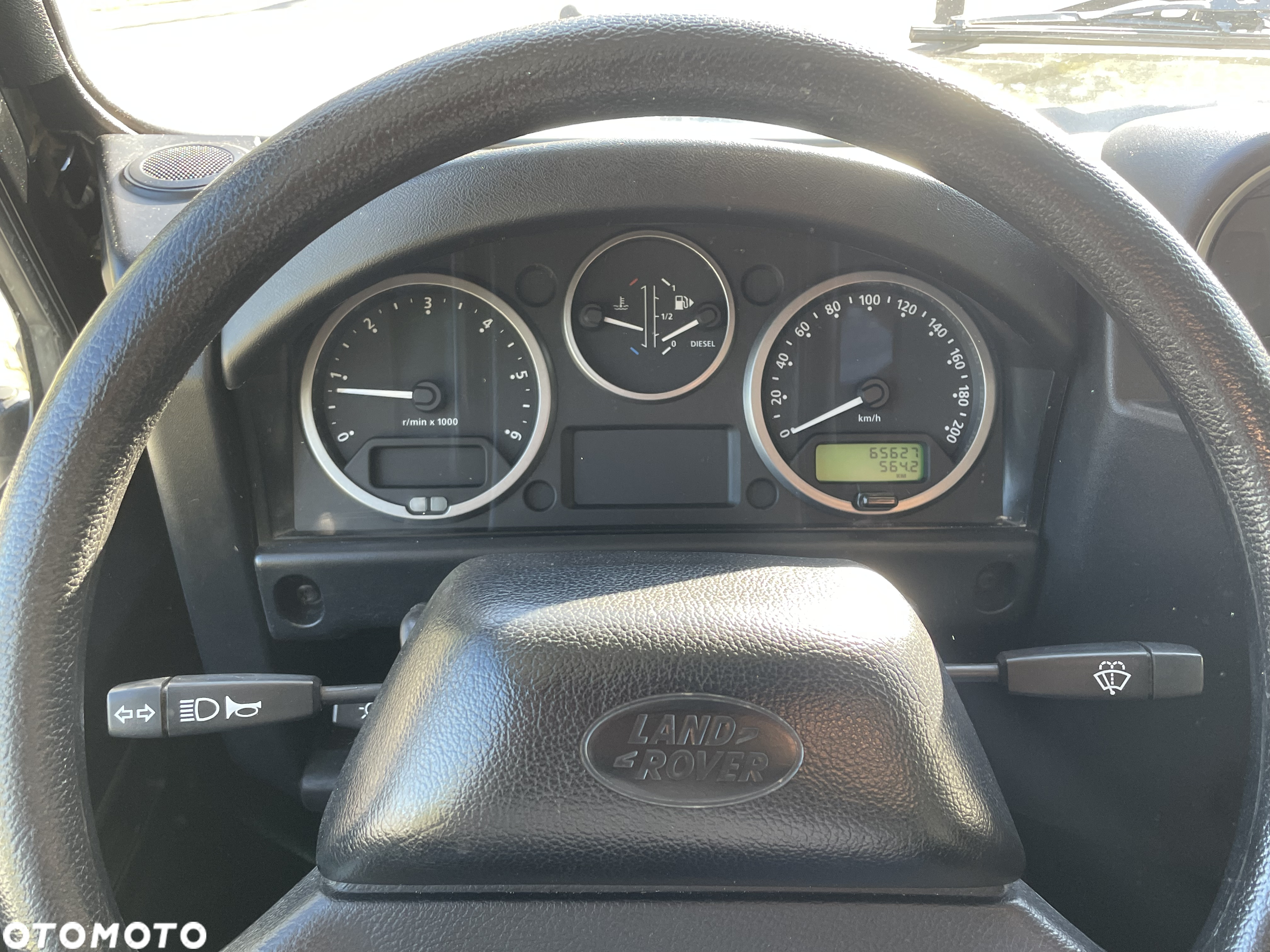 Land Rover Defender 110 2.2 TD4 SE - 29