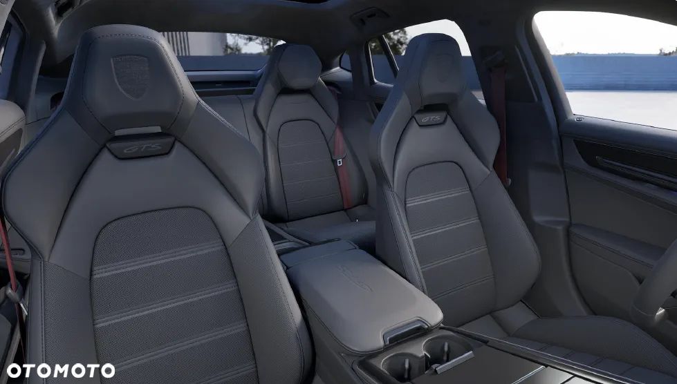 Porsche Panamera GTS - 7