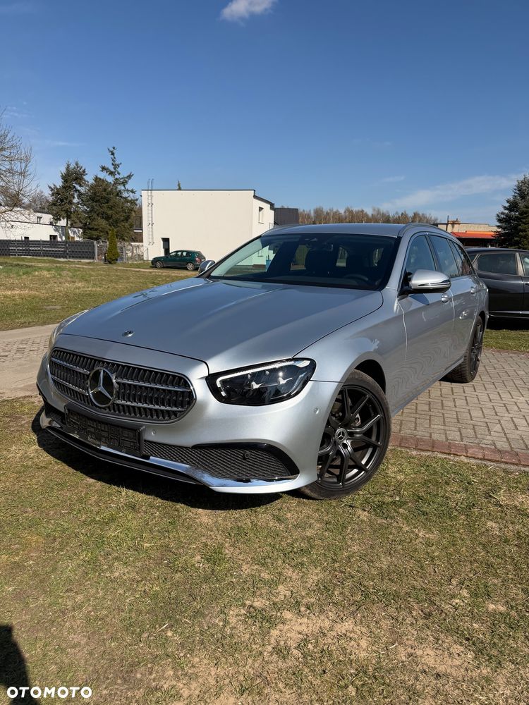 Mercedes-Benz Klasa E 220 d 9G-TRONIC Avantgarde - 2