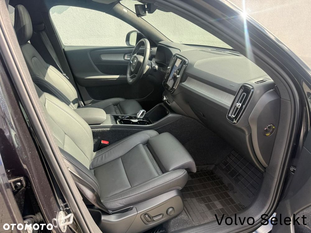 Volvo XC 40 - 29