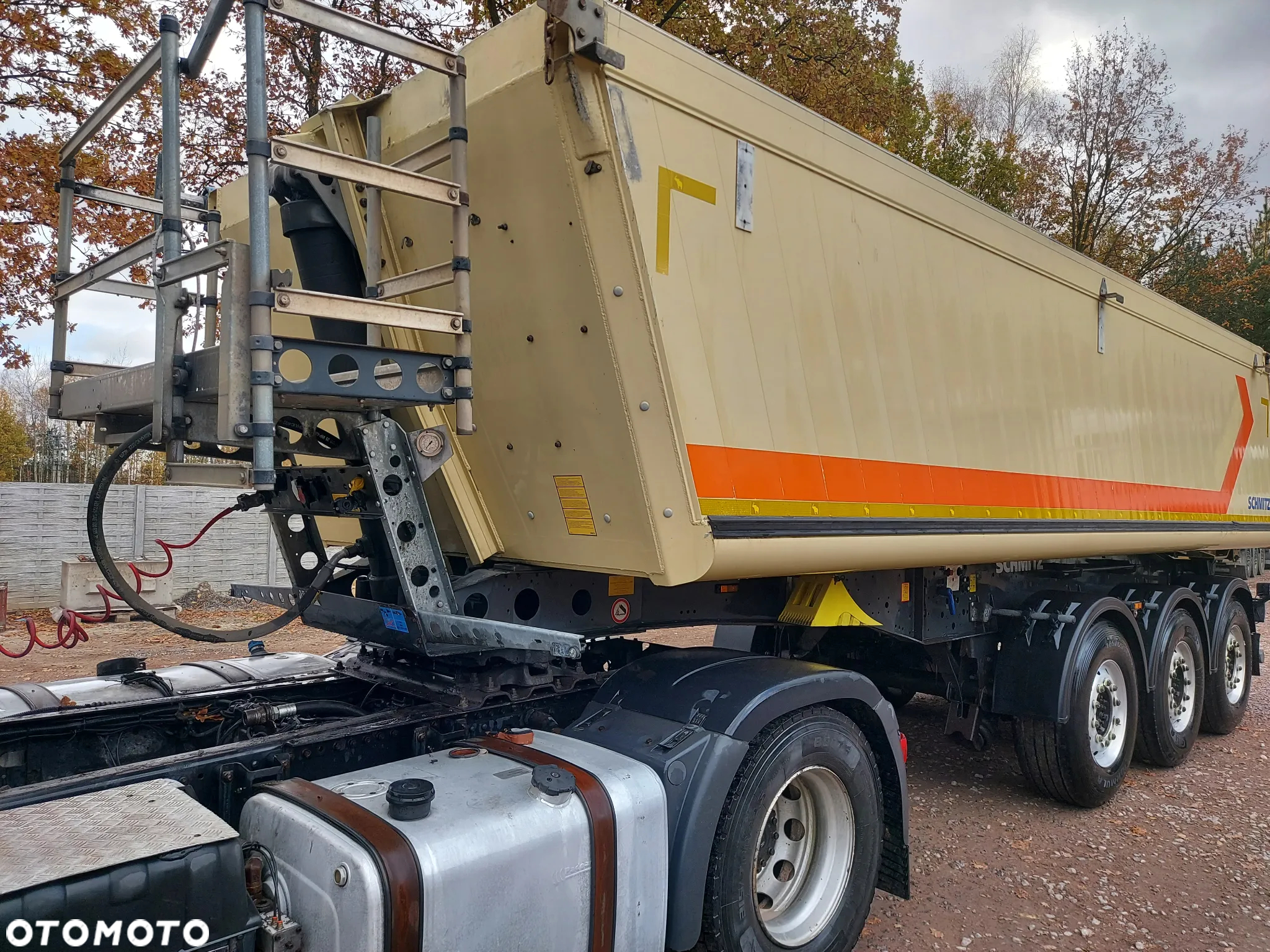 Schmitz Cargobull Sprowadzony z Niemiec, Teflon 27m3 - 2