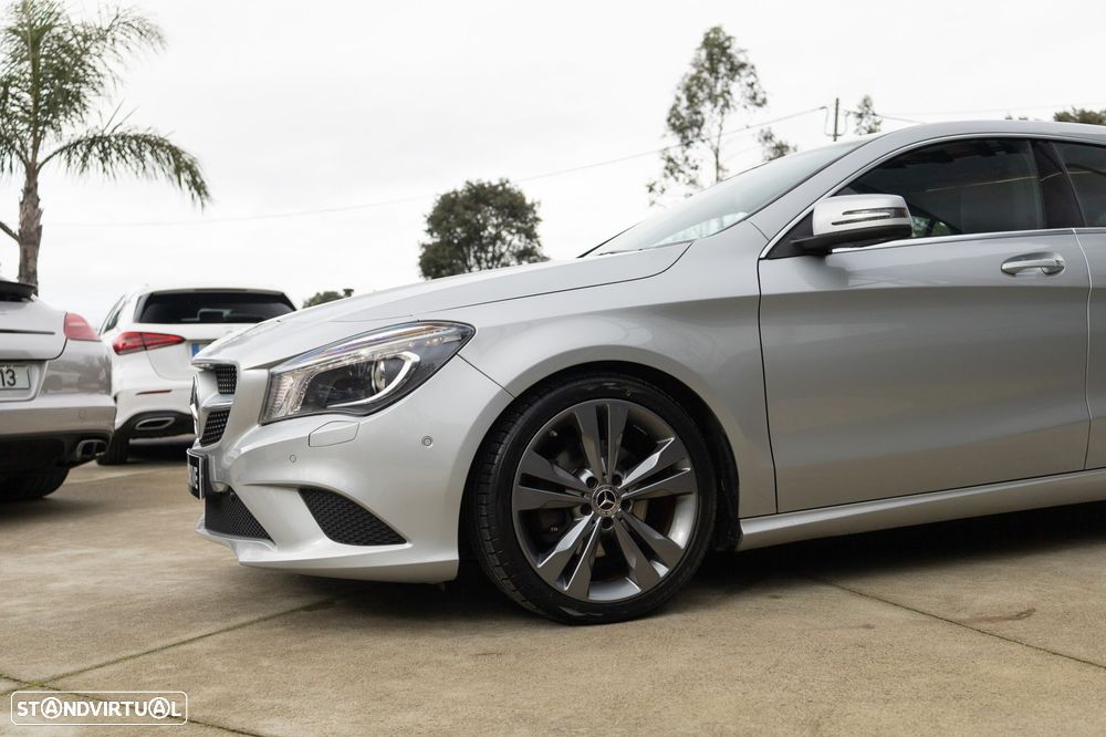 Mercedes-Benz CLA 200 d Shooting Brake Urban Aut. - 12