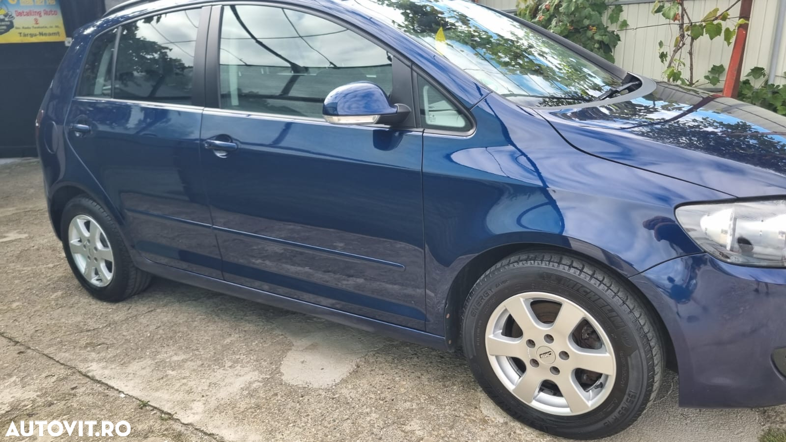 Volkswagen Golf Plus 1.6 TDI DPF Comfortline - 9