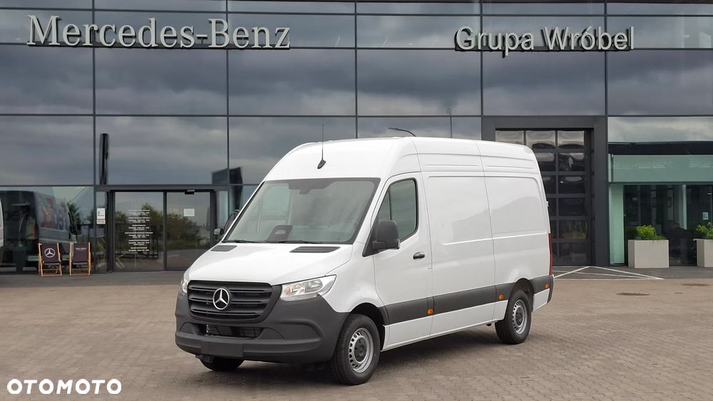 Mercedes-Benz Sprinter - 1