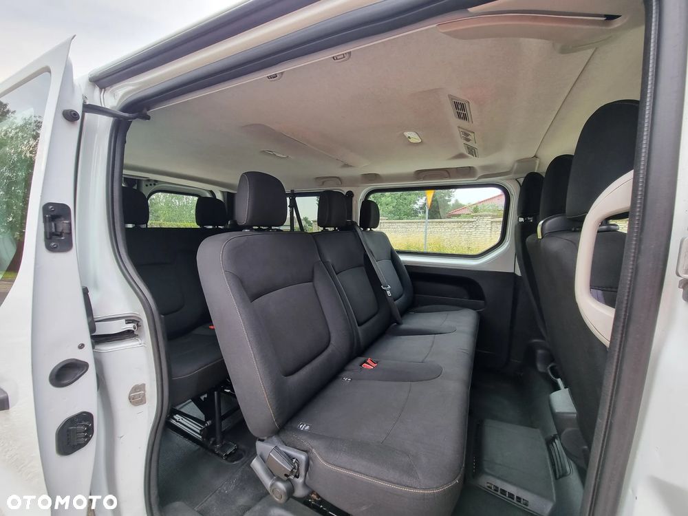 Renault Trafic - 14