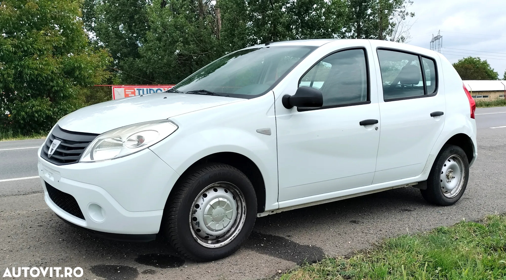 Dacia Sandero 1.4 MPI - 12