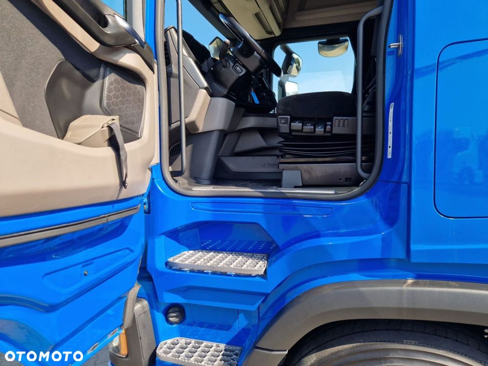 Scania R 450 A4x2NA - 14