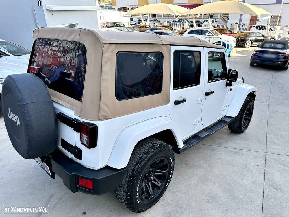 Jeep Wrangler Unlimited - 49