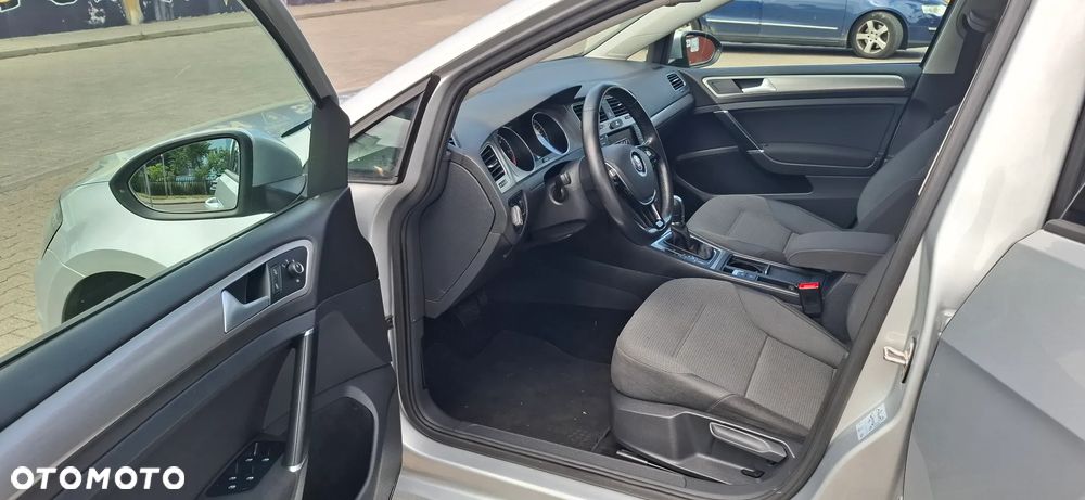 Volkswagen Golf 1.6 TDI DPF BlueMotion Technology DSG Comfortline - 10