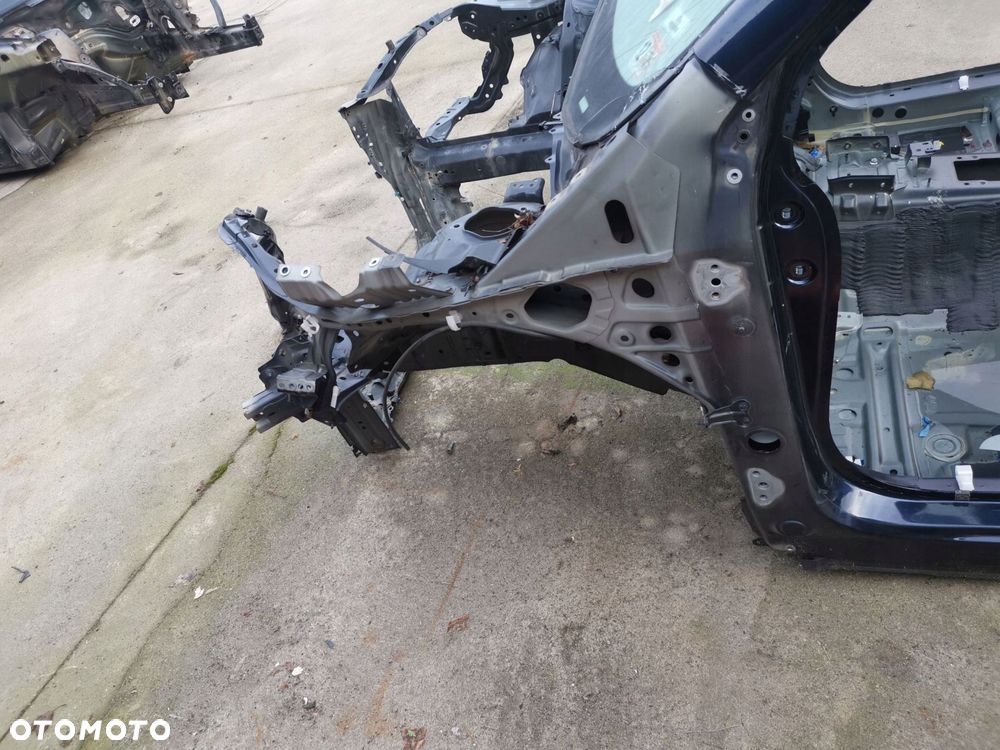 SUBARU FORESTER V 18 CWIARTKA PRZEDNIA PRZOD PRAWA USA SPORT - 14