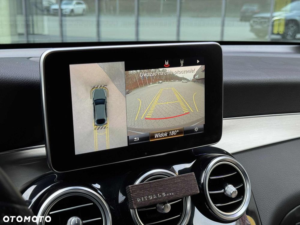 Mercedes-Benz GLC 300 4-Matic - 7