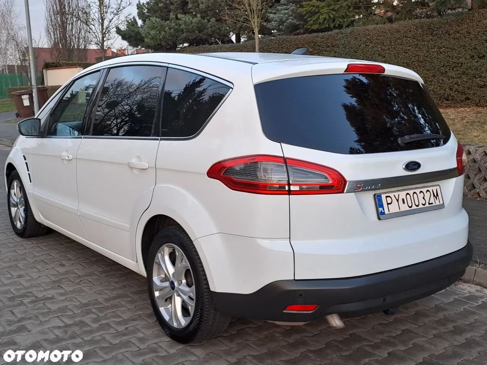 Ford S-Max 2014 photo 2