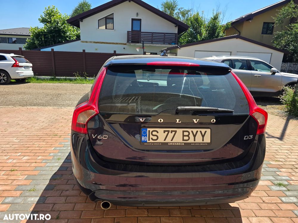 Volvo V60 D3 Geartronic Momentum - 5