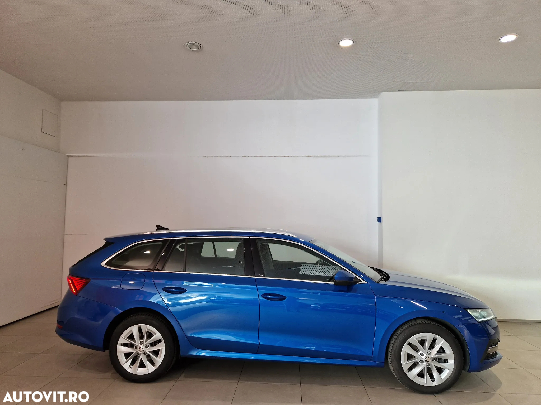 Skoda Octavia Combi 1.4 TSI iV DSG Style - 6