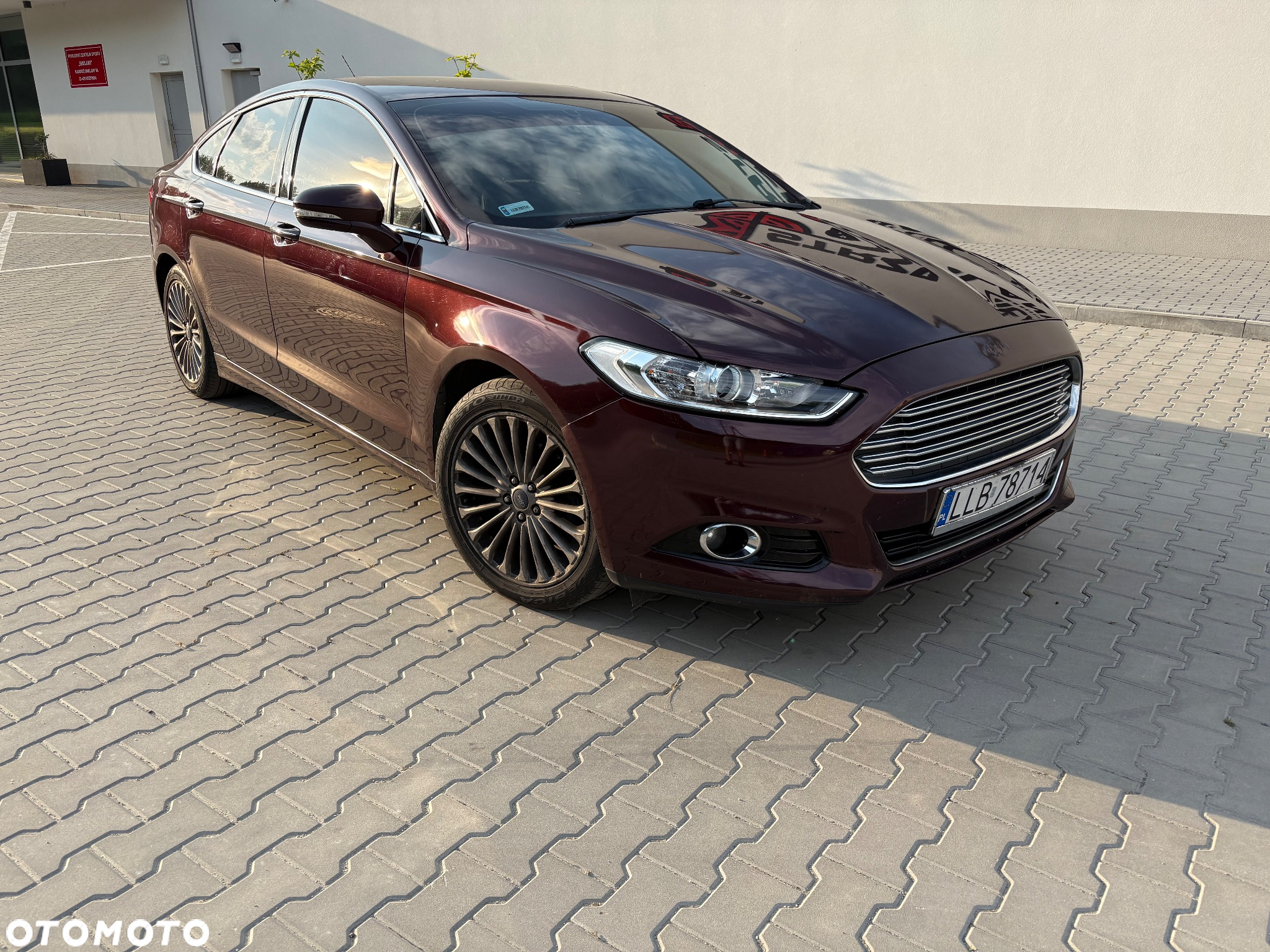 Ford Mondeo 2.0 EcoBoost Titanium - 3