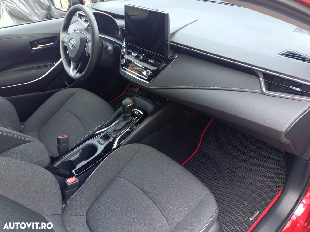 Toyota Corolla 1.8 HEV Dynamic - 7