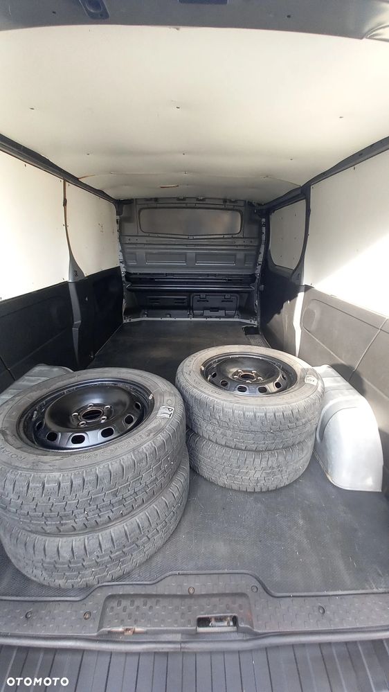 Renault Trafic - 15