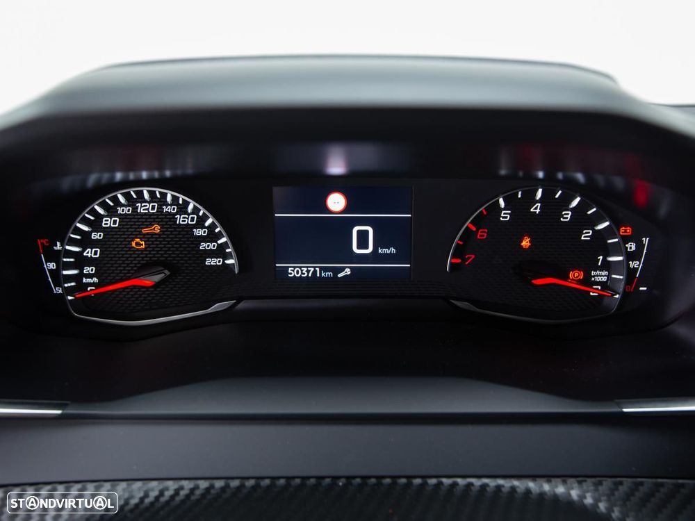 Peugeot 208 - 17