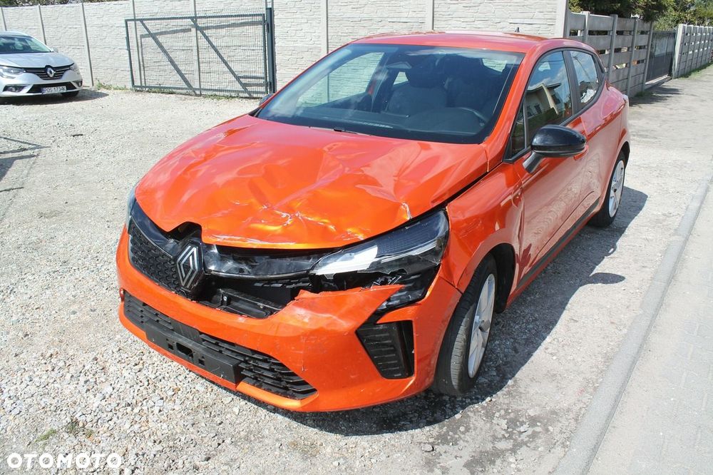 Renault Clio - 1