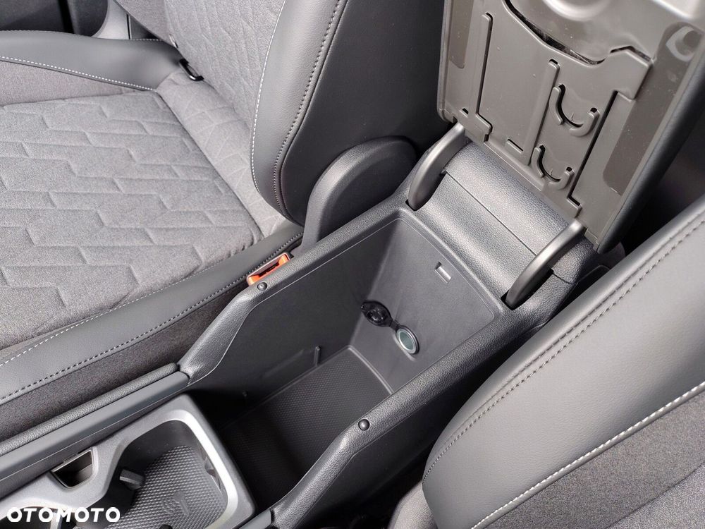 Volkswagen Tiguan - 30