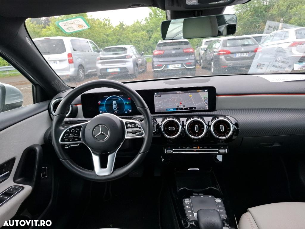 Mercedes-Benz A 180 d 8G-DCT Special Edition - 8