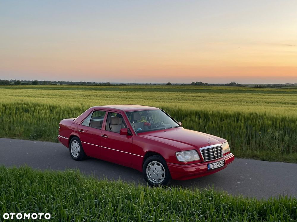 Mercedes-Benz Klasa E - 3