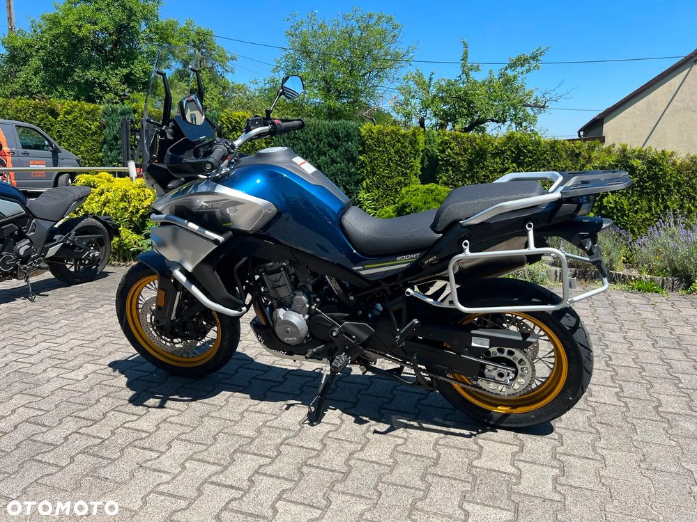 CFMoto 800MT Touring - 8