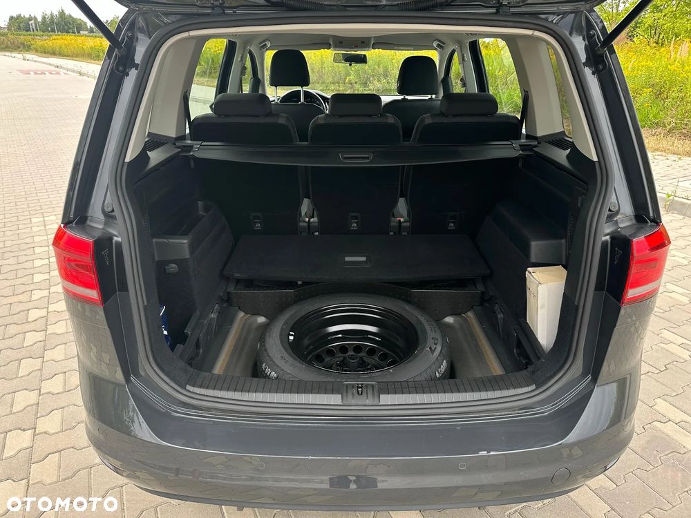 Volkswagen Touran 1.5 TSI EVO Trendline - 13