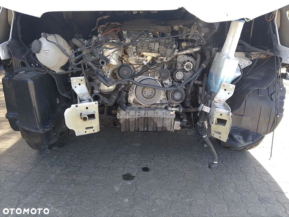 Mercedes-Benz SPRINTER 317 - 18