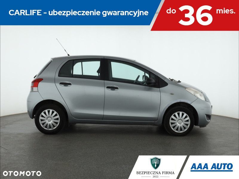 Toyota Yaris - 7