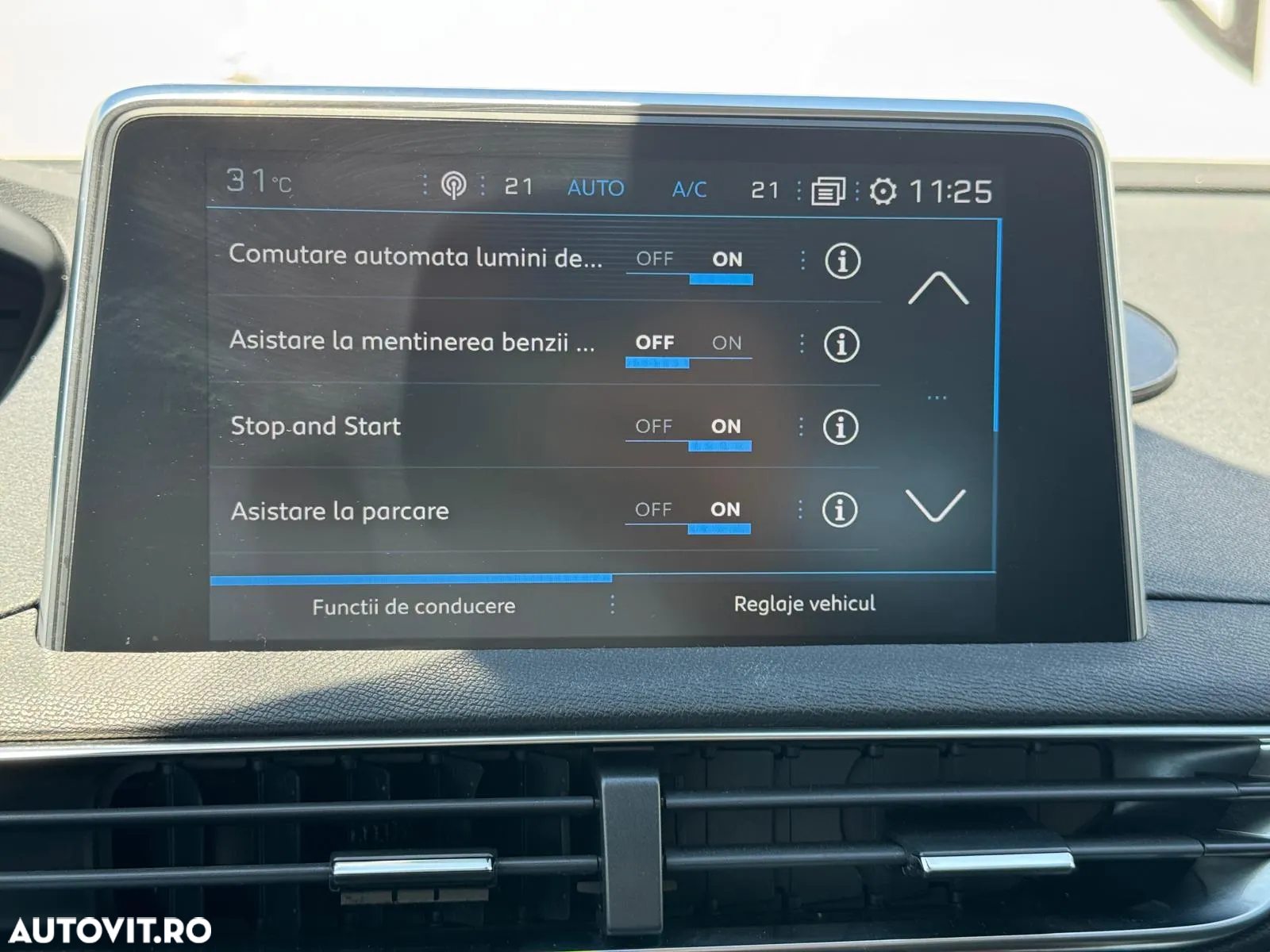 Peugeot 5008 1.5L BlueHDI EAT8 S&S Allure Pack - 23