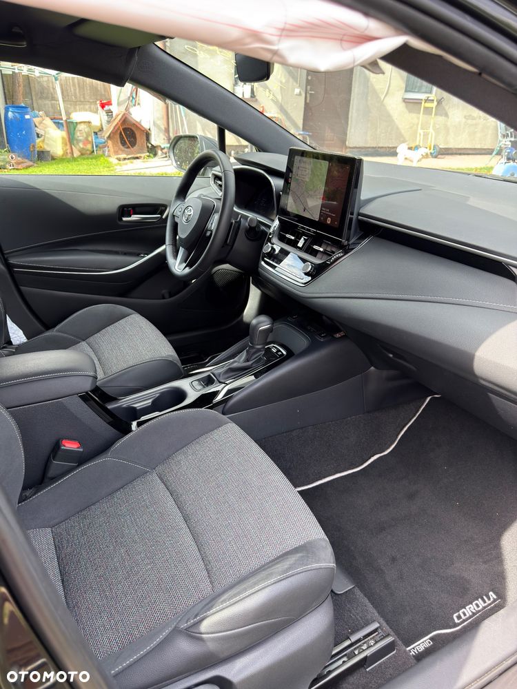 Toyota Corolla 2.0 Hybrid Style - 14